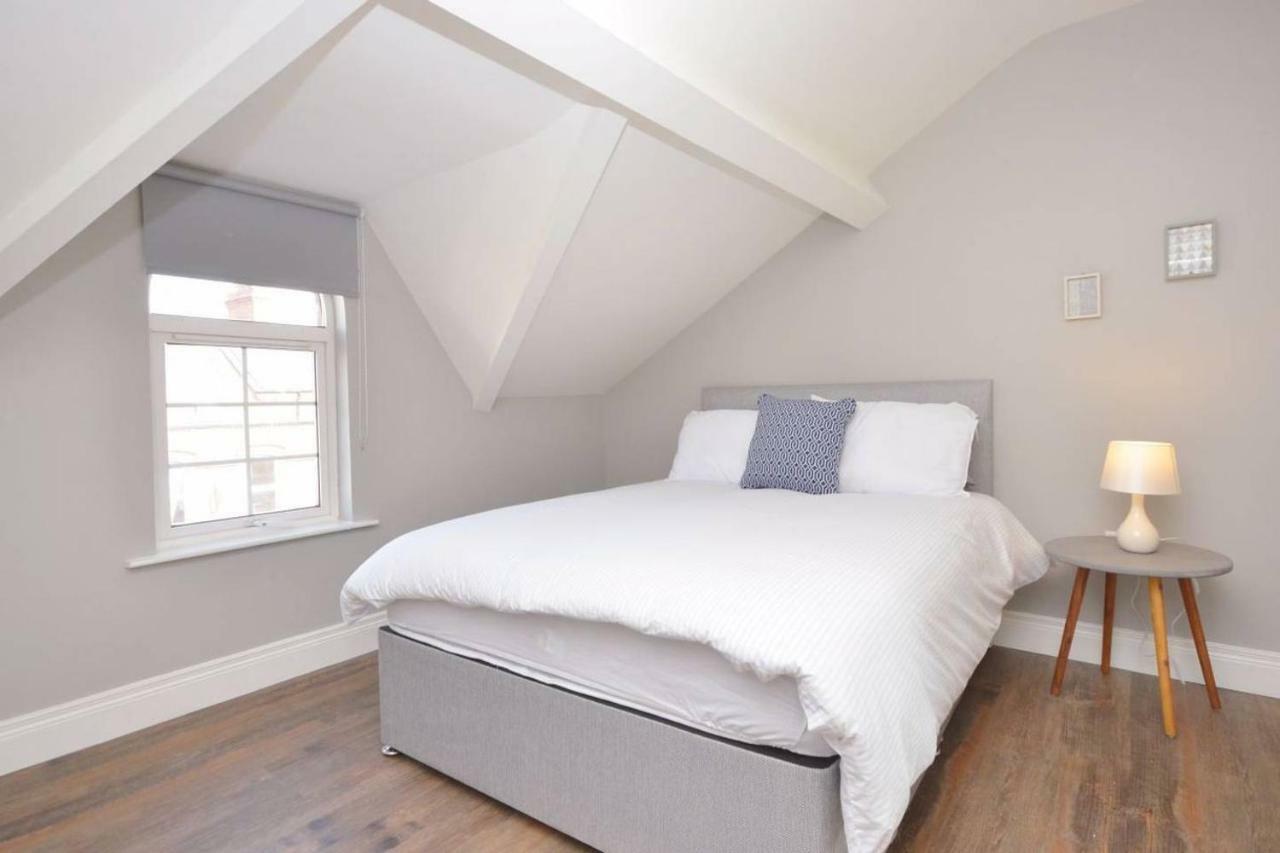 Queens Quarter Townhouse 2 Белфаст Екстериор снимка