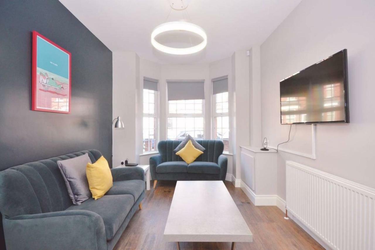 Queens Quarter Townhouse 2 Белфаст Екстериор снимка