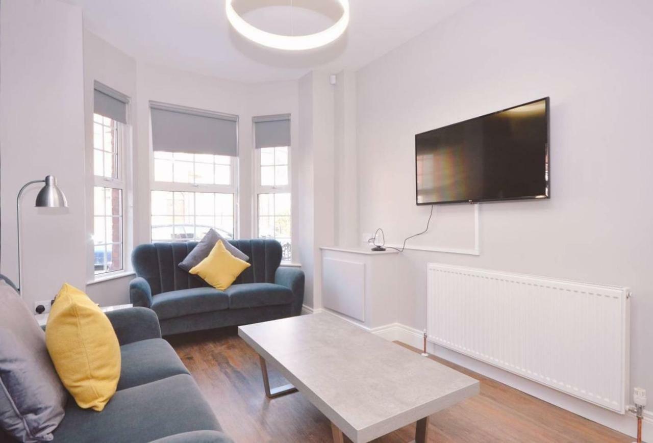 Queens Quarter Townhouse 2 Белфаст Екстериор снимка